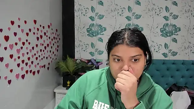 LindaBreeS online show from February 2025 03:18:02 PM