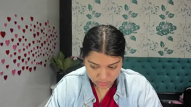 LindaBreeS online show from February 2025 01:48:02 PM