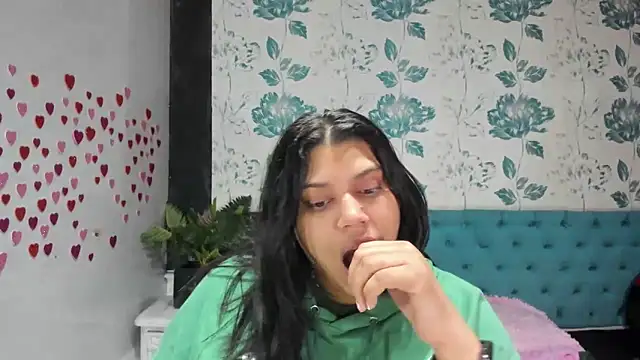 LindaBreeS online show from March 2025 08:20:02 PM