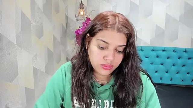 LindaBreeS online show from September 2025 03:18:02 AM