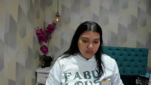 LindaBreeS online show from October 2025 01:18:01 PM