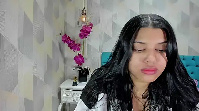 LindaBreeS online show from October 2025 12:57:02 PM