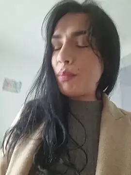 Snapshot of JolieLizz chatting on November 2025 12:26:01 PM JolieLizz online show from November 2025 12:26:01 PM