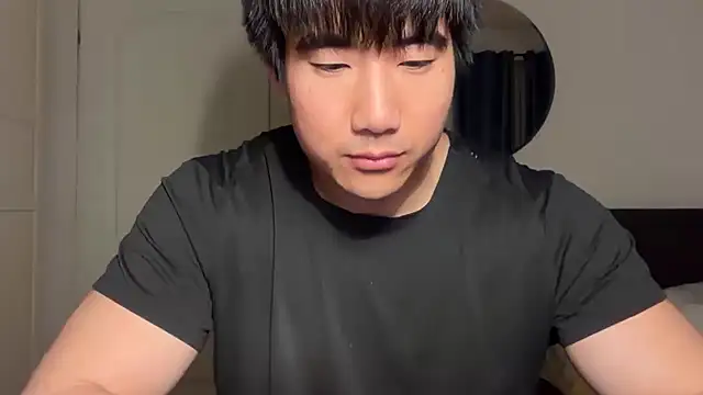 jungcock3210 online show from November 2025 05:07:02 AM