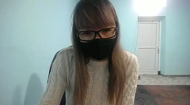 Snapshot of elllaaxx chatting on December 2024 06:59:02 AM elllaaxx online show from December 2024 06:59:02 AM