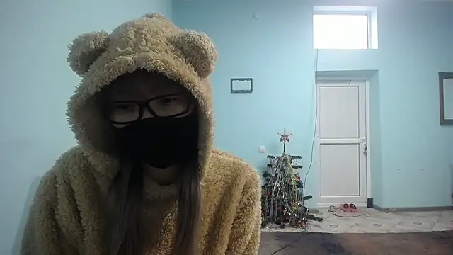 Snapshot of elllaaxx chatting on December 2024 09:29:02 AM elllaaxx online show from December 2024 09:29:02 AM