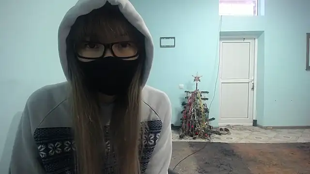 Snapshot of elllaaxx chatting on December 2024 03:07:02 AM elllaaxx online show from December 2024 03:07:02 AM