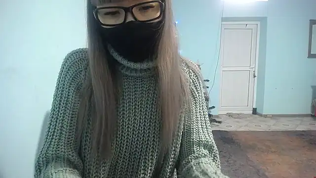 Snapshot of elllaaxx chatting on January 2025 04:52:02 AM elllaaxx online show from January 2025 04:52:02 AM