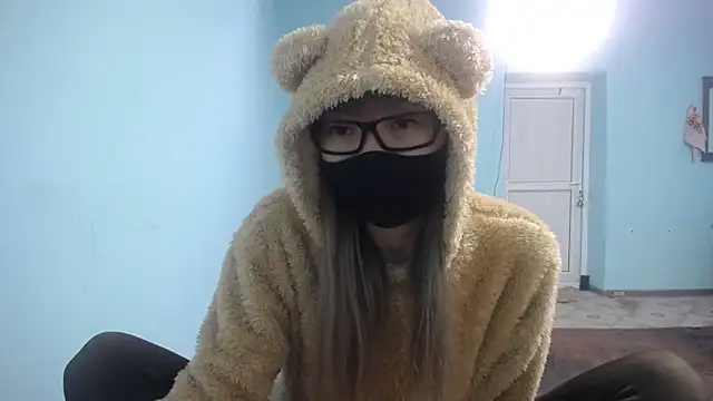Snapshot of elllaaxx chatting on January 2025 06:41:02 AM elllaaxx online show from January 2025 06:41:02 AM