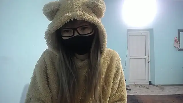Snapshot of elllaaxx chatting on January 2025 07:07:02 AM elllaaxx online show from January 2025 07:07:02 AM