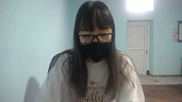 Snapshot of elllaaxx chatting on September 2025 03:41:02 AM elllaaxx online show from September 2025 03:41:02 AM