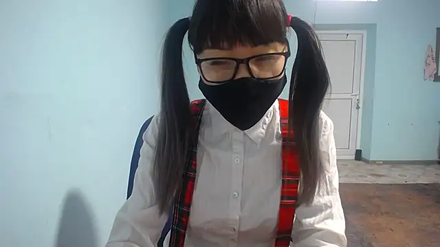 Snapshot of elllaaxx chatting on September 2025 03:41:02 AM elllaaxx online show from September 2025 03:41:02 AM