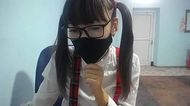 Snapshot of elllaaxx chatting on September 2025 04:27:01 AM elllaaxx online show from September 2025 04:27:01 AM