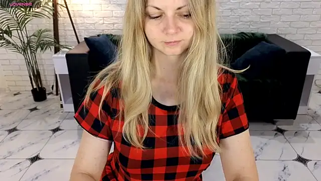 SmilingEmily  online show from October 2025 06:14:01 AM