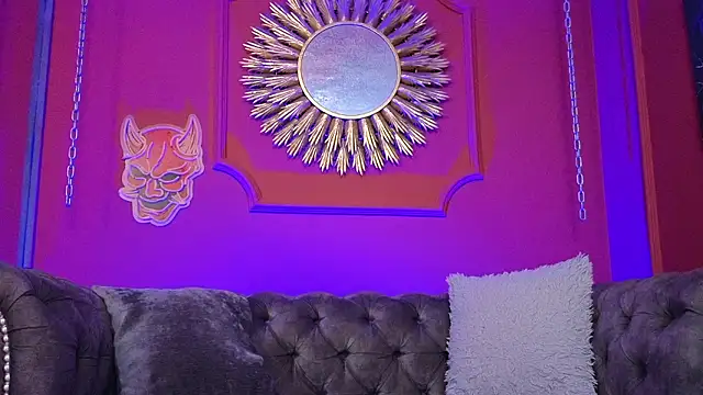 Julieta Russell online show from January 2026 11:46:02 AM