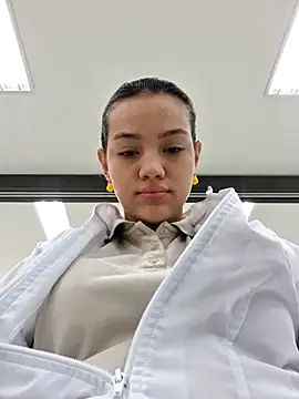 Angela hank2 online show from September 2025 03:17:02 PM