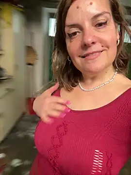 Sunbelxx online show from February 2026 12:01:01 PM