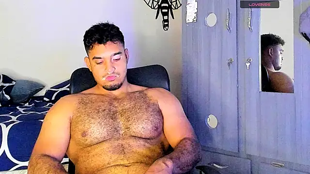 Big furry bear13 online show from March 2025 06:42:02 AM