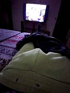 Hunter1523 online show from November 2025 11:04:02 PM