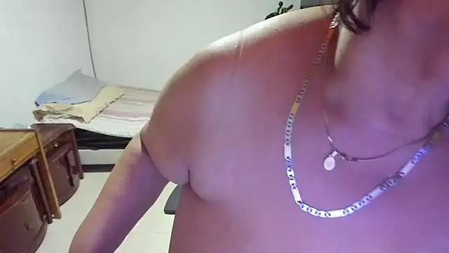 Snapshot of Mrs_mommy_ chatting on February 2025 07:23:02 PM Mrs mommy online show from February 2025 07:23:02 PM