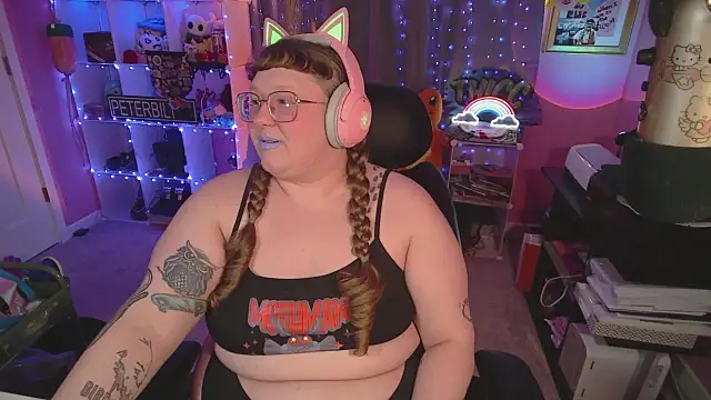 FatVeronica online show from January 2026 07:11:01 PM