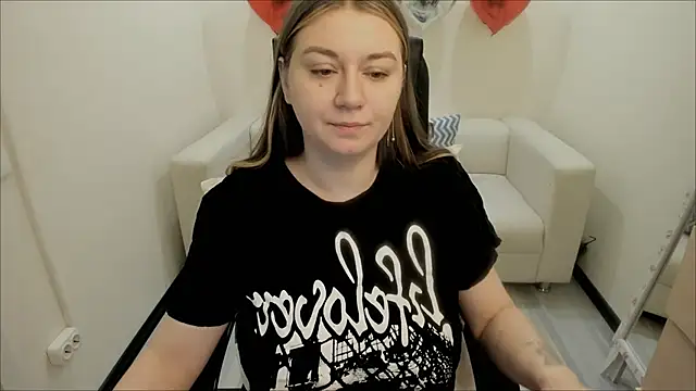 AlisaBacker online show from February 2025 04:44:01 PM