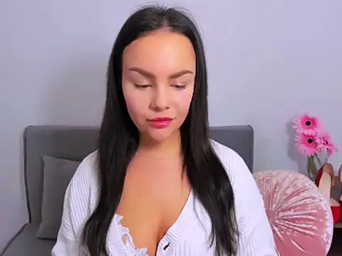 KendalNew online show from February 2025 05:03:02 PM