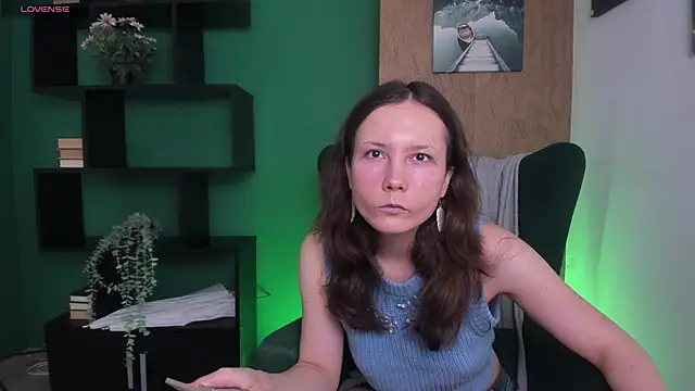 OliviaTurnery online show from December 2025 12:54:01 PM