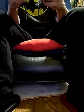 Snapshot of dickdaddydeadpool chatting on December 2024 05:00:01 PM dickdaddydeadpool online show from December 2024 05:00:01 PM