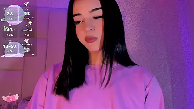 Summer walkerr online show from February 2025 12:37:01 PM