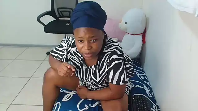 chocolete candy online show from December 2025 04:38:01 PM