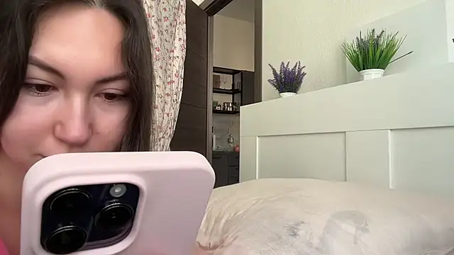 GIGI BENNET online show from September 2025 05:55:02 AM