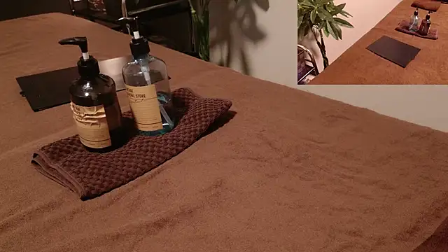 Snapshot of Hanabi-hentai chatting on March 2025 11:17:01 AM Hanabi-hentai online show from March 2025 11:17:01 AM