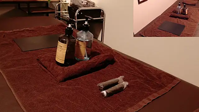 Snapshot of Hanabi-hentai chatting on March 2025 03:23:02 PM Hanabi-hentai online show from March 2025 03:23:02 PM