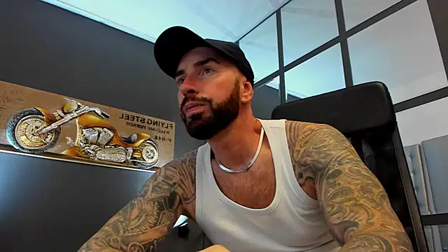 AronGrant online show from November 2025 10:28:01 AM