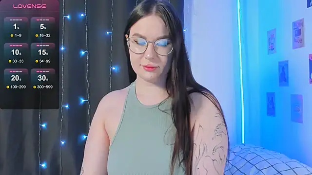 Snapshot of MyNameIsLilith chatting on January 2025 06:13:02 PM MyNameIsLilith online show from January 2025 06:13:02 PM