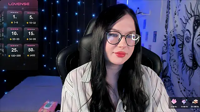 Snapshot of MyNameIsLilith chatting on March 2025 09:32:02 PM MyNameIsLilith online show from March 2025 09:32:02 PM