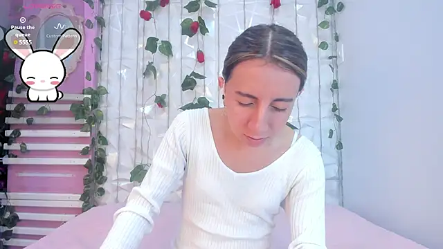 Snapshot of Miiaa_doll chatting on February 2025 11:51:01 AM Miiaa doll online show from February 2025 11:51:01 AM