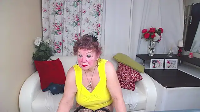 YourHotGranny online show from January 2025 12:35:01 PM