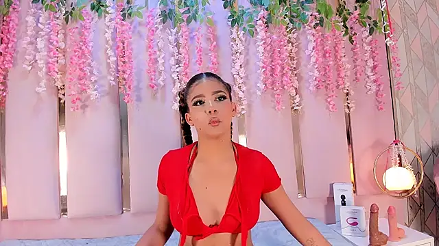 Snapshot of AlinaSweett chatting on February 2025 08:09:02 PM AlinaSweett online show from February 2025 08:09:02 PM