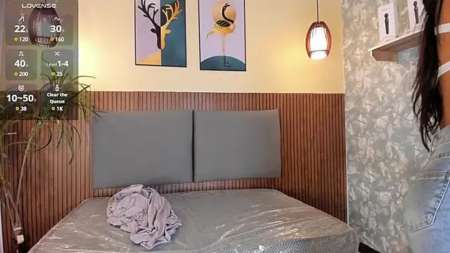 NicolleeEvanss online show from March 2025 12:14:02 PM