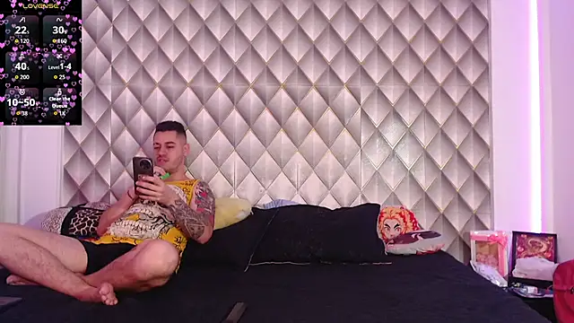 CoupleSwingerLatin online show from February 2026 02:37:02 PM