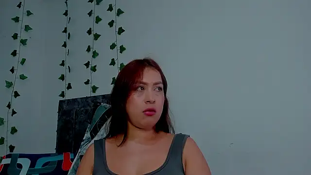 Miaa Garcia online show from October 2025 09:26:01 PM