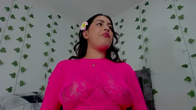 Miaa Garcia online show from May 2026 10:04:01 PM