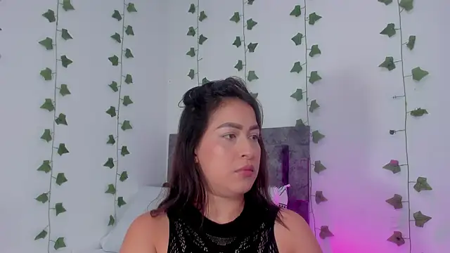 Snapshot of Miaa_Garcia chatting on June 2026 10:36:02 PM Miaa Garcia online show from June 2026 10:36:02 PM