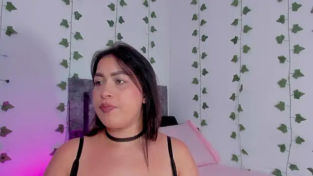 Snapshot of Miaa_Garcia chatting on June 2026 10:56:02 PM Miaa Garcia online show from June 2026 10:56:02 PM