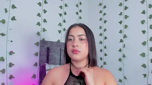 Snapshot of Miaa_Garcia chatting on August 2026 10:12:01 PM Miaa Garcia online show from August 2026 10:12:01 PM