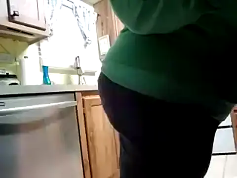 Snapshot of missthickness35_Pika chatting on February 2025 03:36:01 AM missthickness35 Pika online show from February 2025 03:36:01 AM