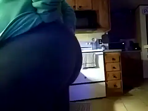 Snapshot of missthickness35_Pika chatting on February 2025 05:44:02 AM missthickness35 Pika online show from February 2025 05:44:02 AM