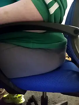 Snapshot of missthickness35_Pika chatting on March 2025 05:09:01 AM missthickness35 Pika online show from March 2025 05:09:01 AM